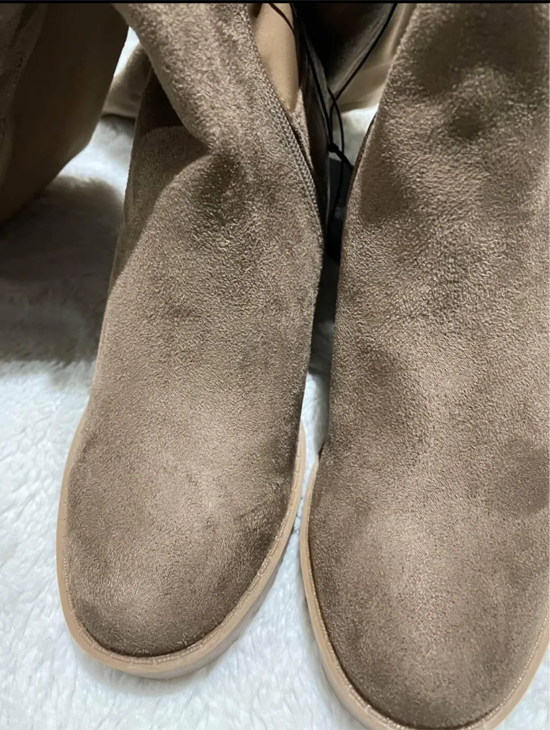 Women's Taupe Over-the-Knee Block Heel Boots - Size 8 image indicator(3)