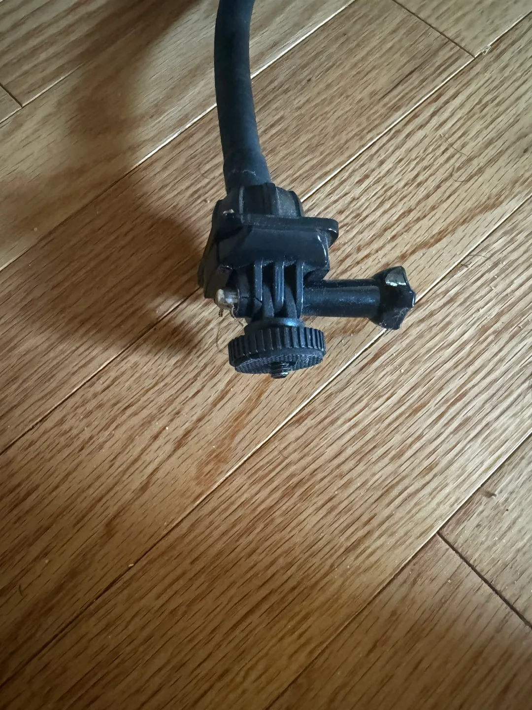 Flexible Tripod Mount with Clamp image indicator(2)