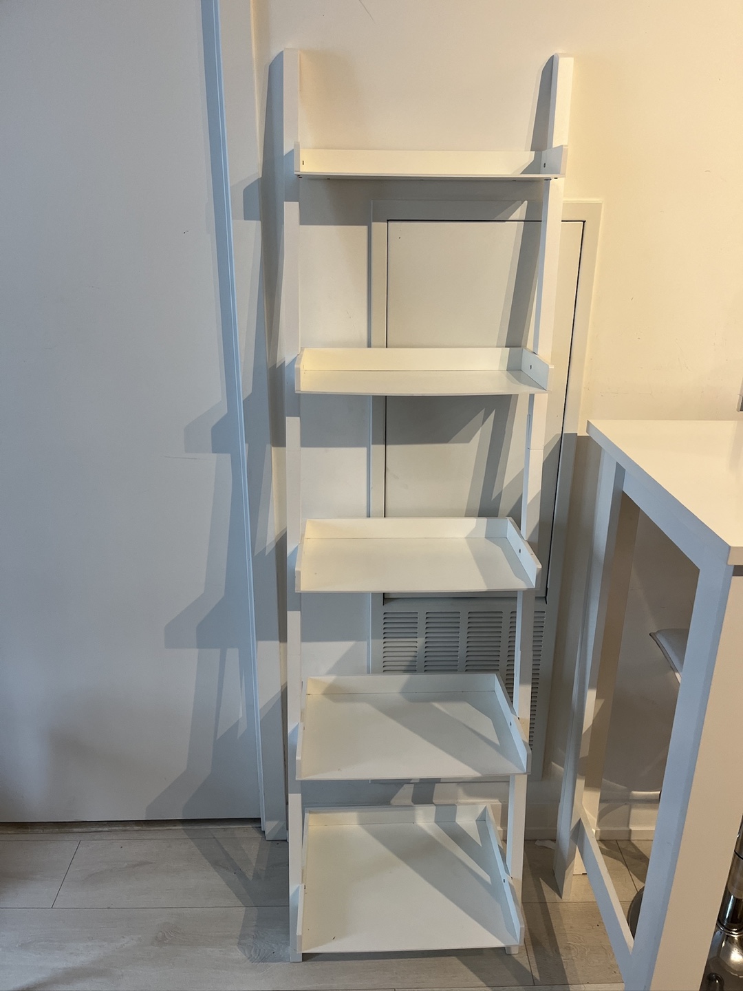 White Ladder Shelf - 5 Shelves - photo 2