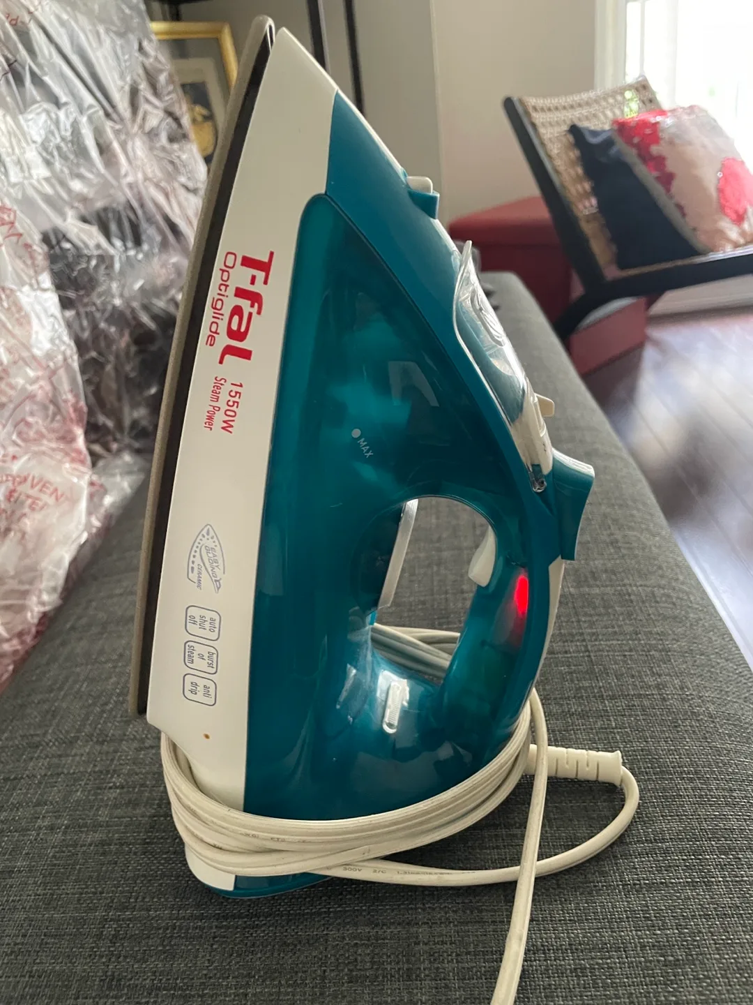 Tefal Optiglide 1550W Steam Iron - Teal