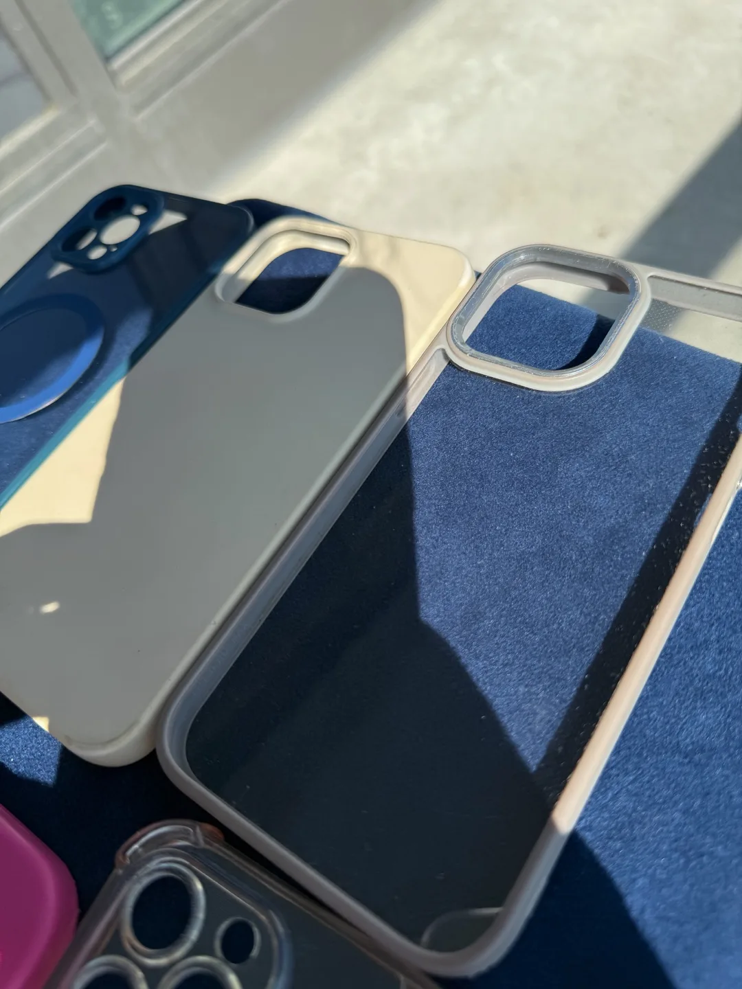 iPhone 13 Pro Max Phone Cases image indicator(2)