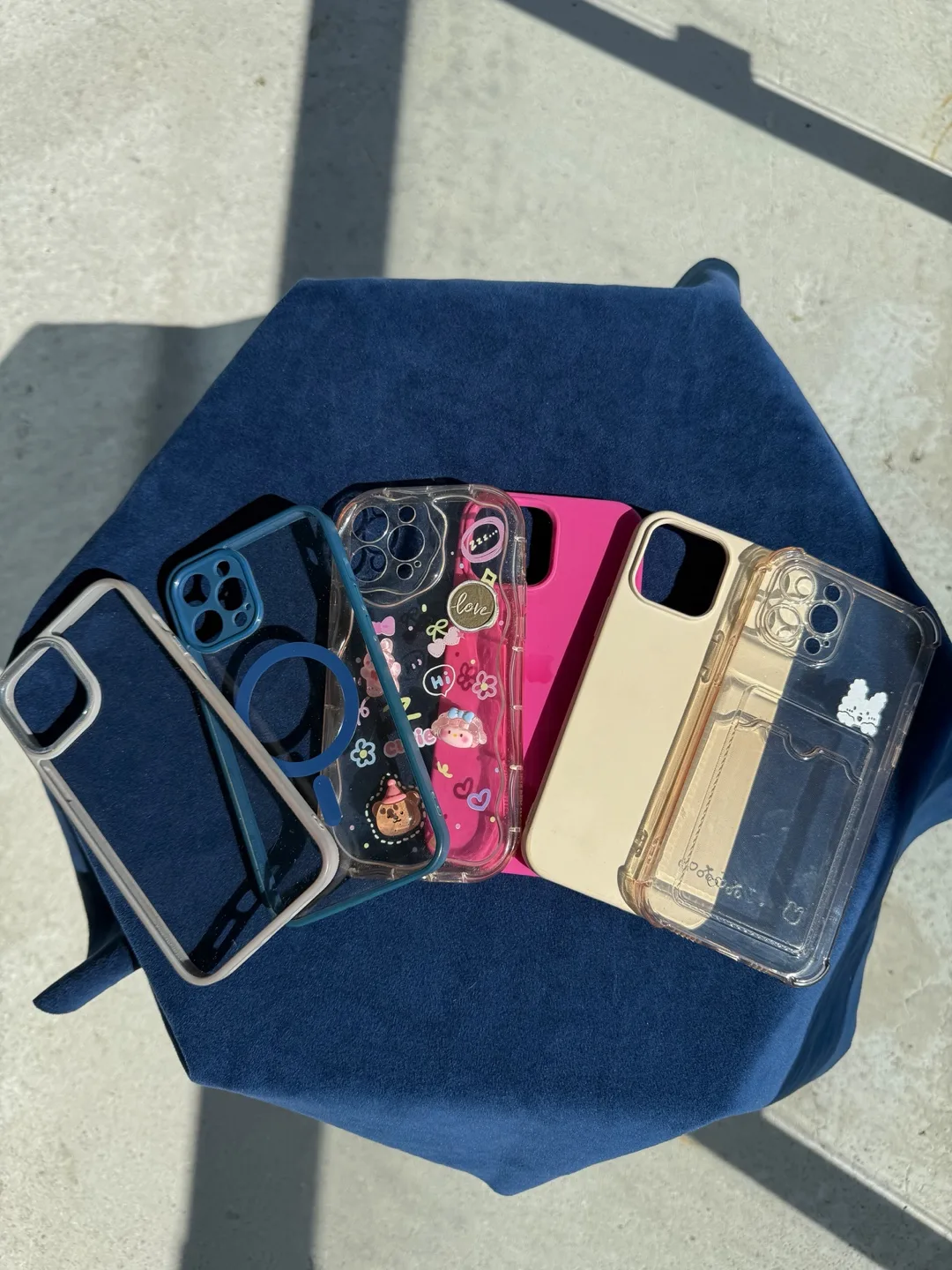 iPhone 13 Pro Max Phone Cases image indicator(10)