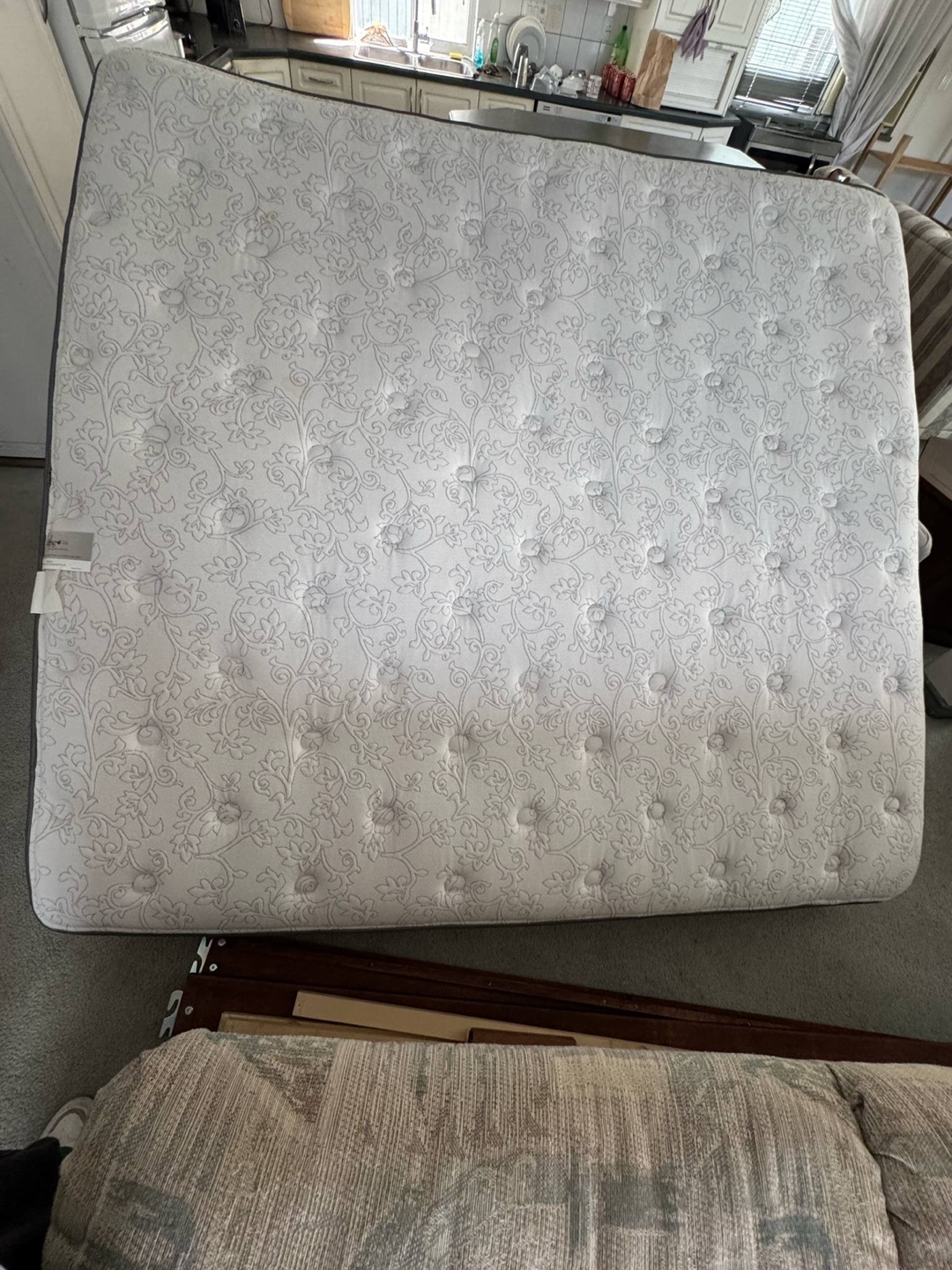 DSG DSC5 Mattress - Queen