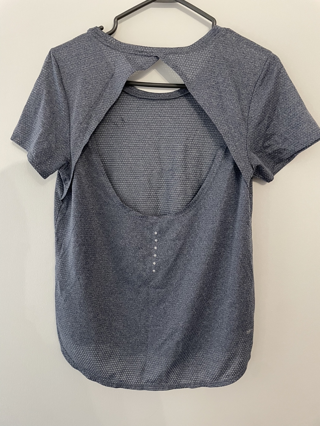 Nike Dri-FIT Running Top - Size Small - photo 2