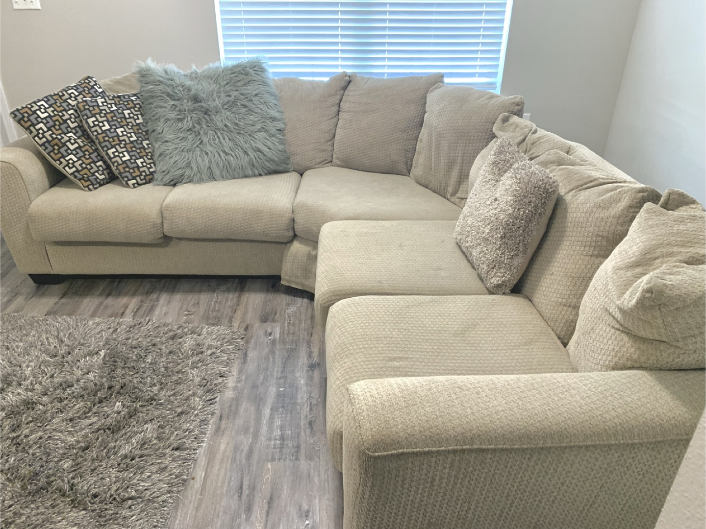 Beige Sectional Sofa - photo 4