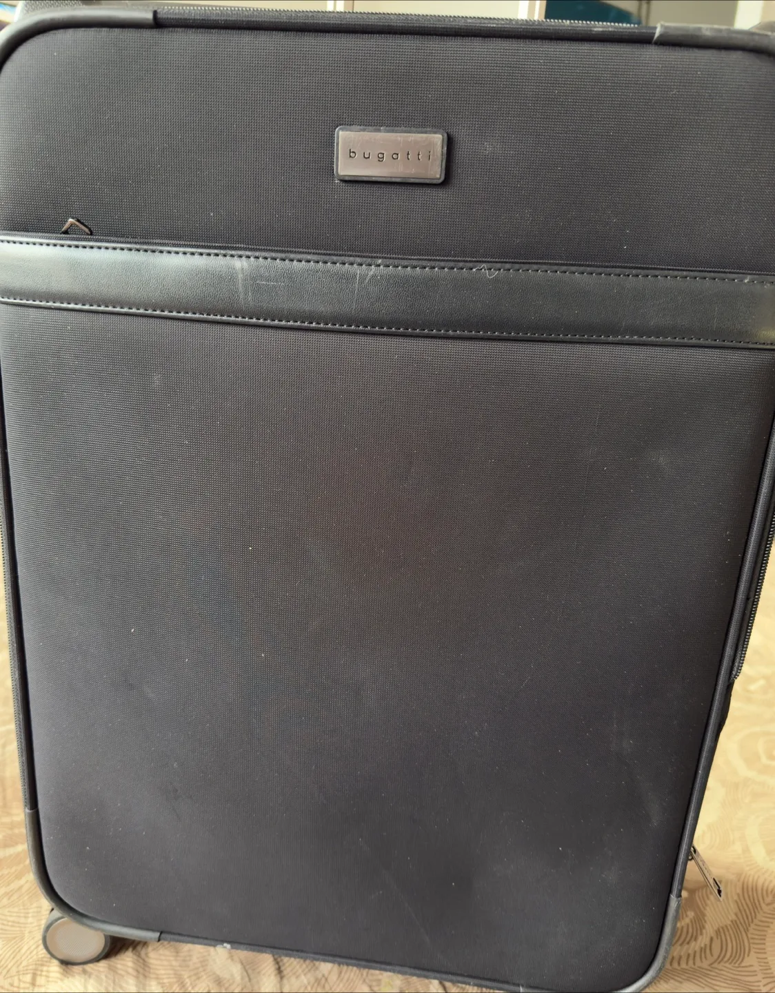 Bugatti Carry-on Suitcase image indicator(7)