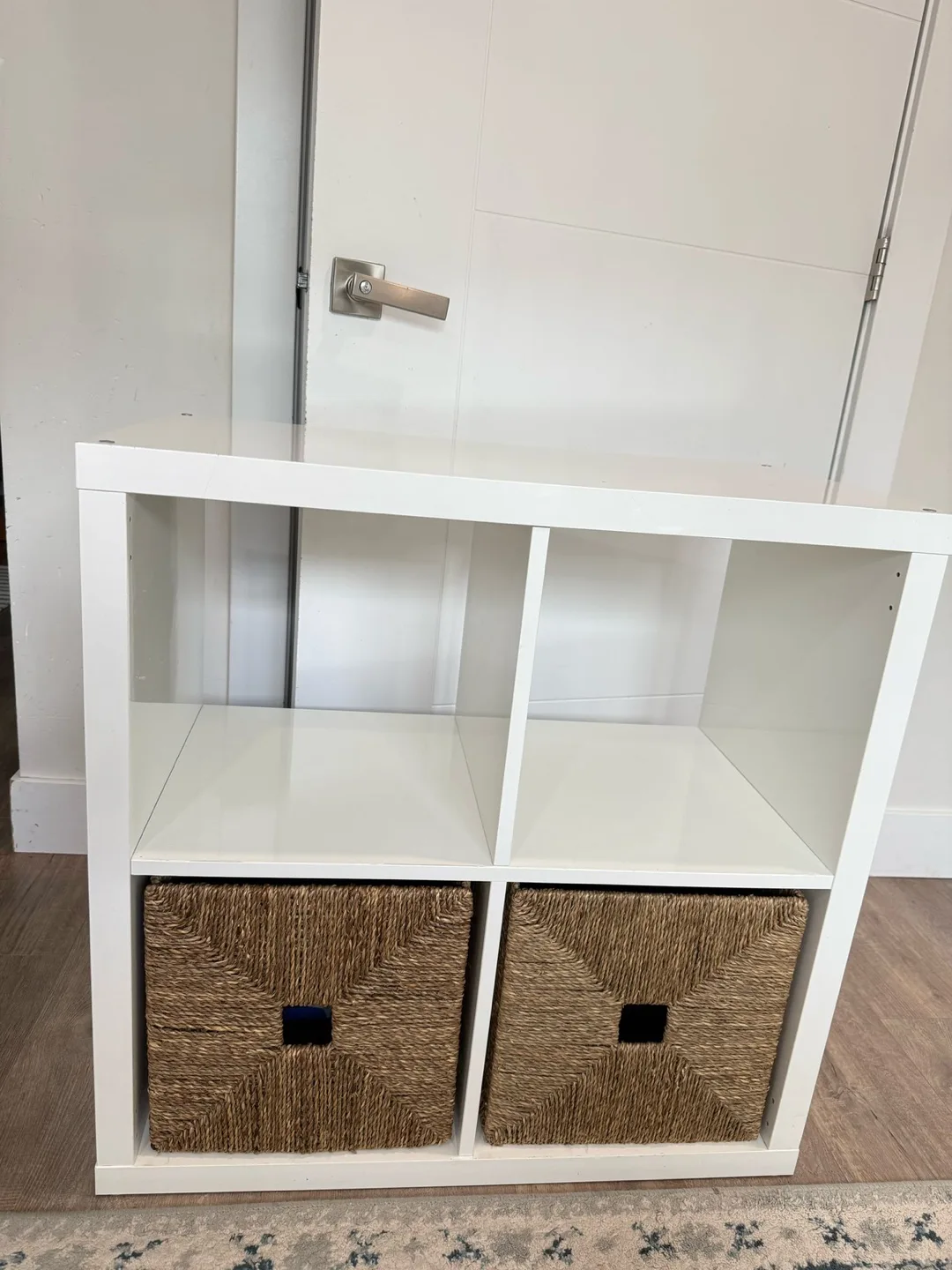 IKEA KALLAX 4-cube shelving unit image indicator(2)