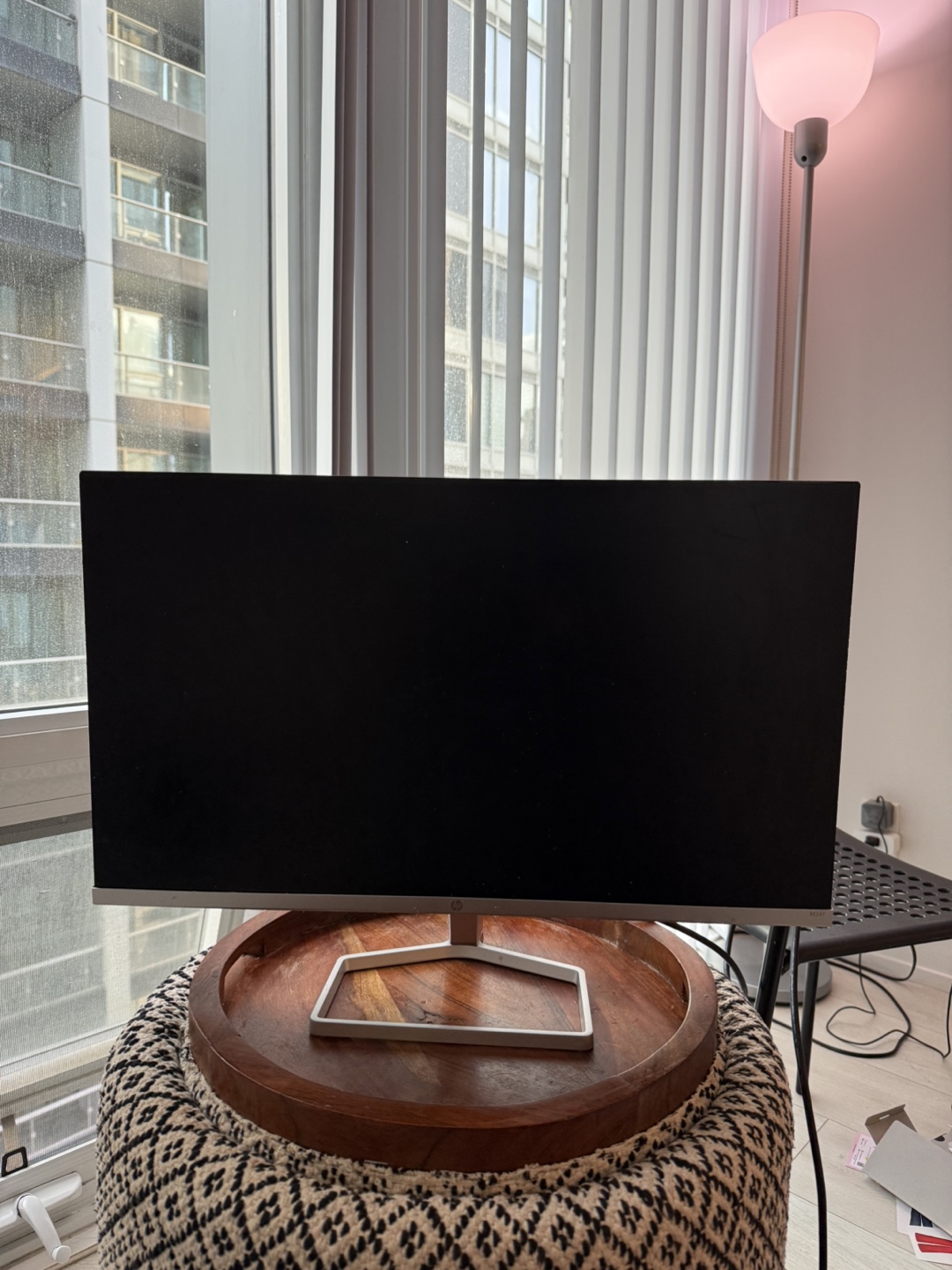 HP 24-inch LED Monitor