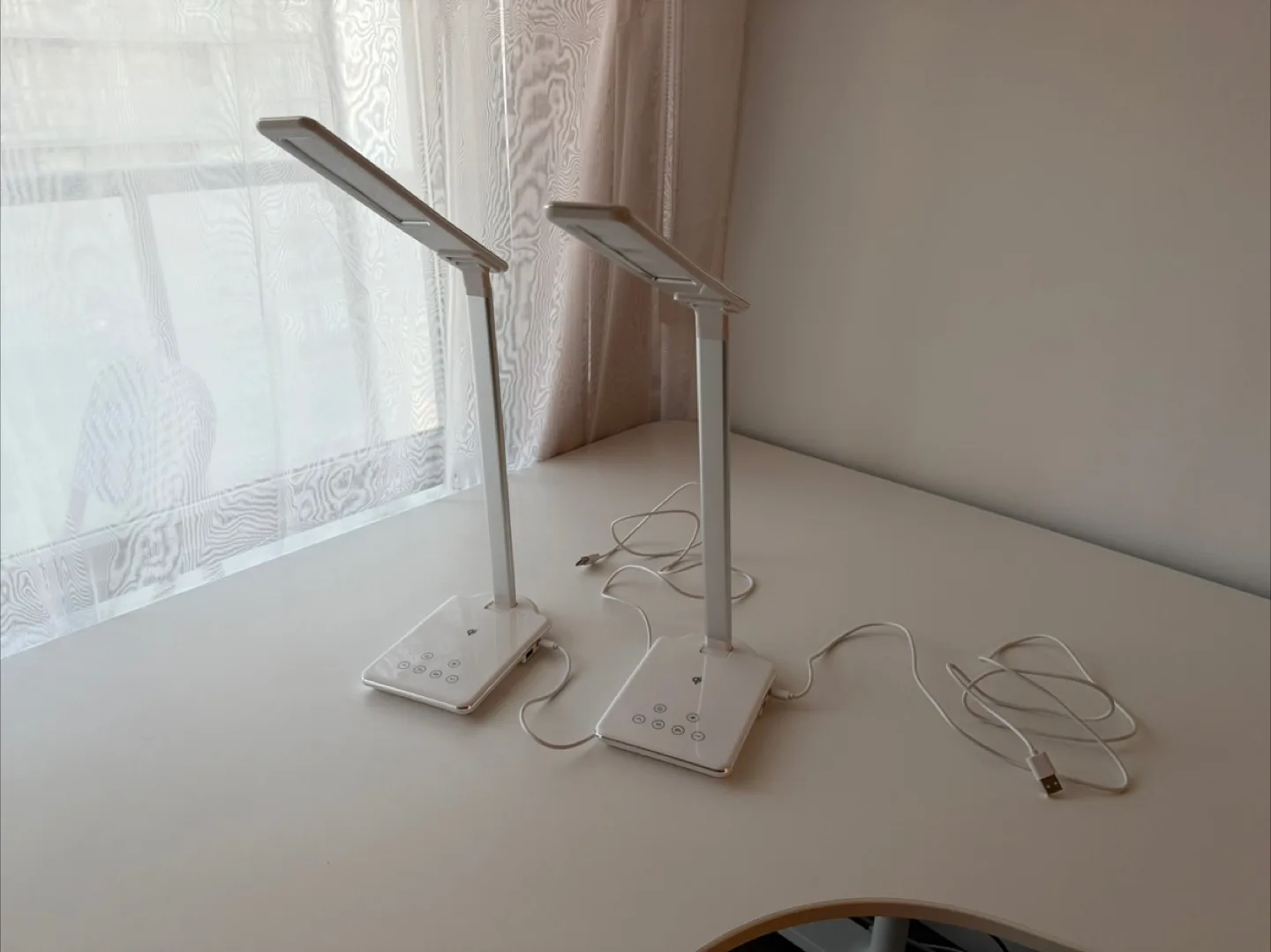 Desk Lamp thumbnail