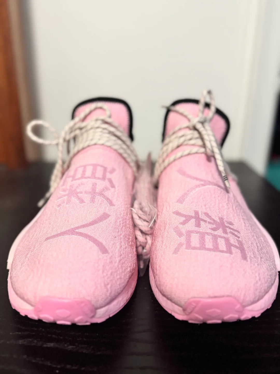 Pharrell x NMD Human Race Pink (Brandnew) 10.5US image indicator(3)