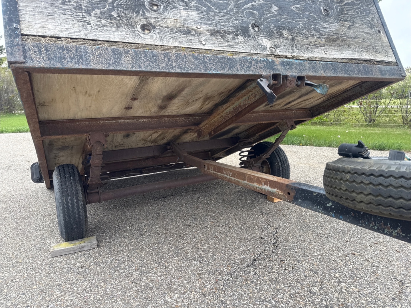 Dump/ Utility Trailer - 7x6 - photo 5