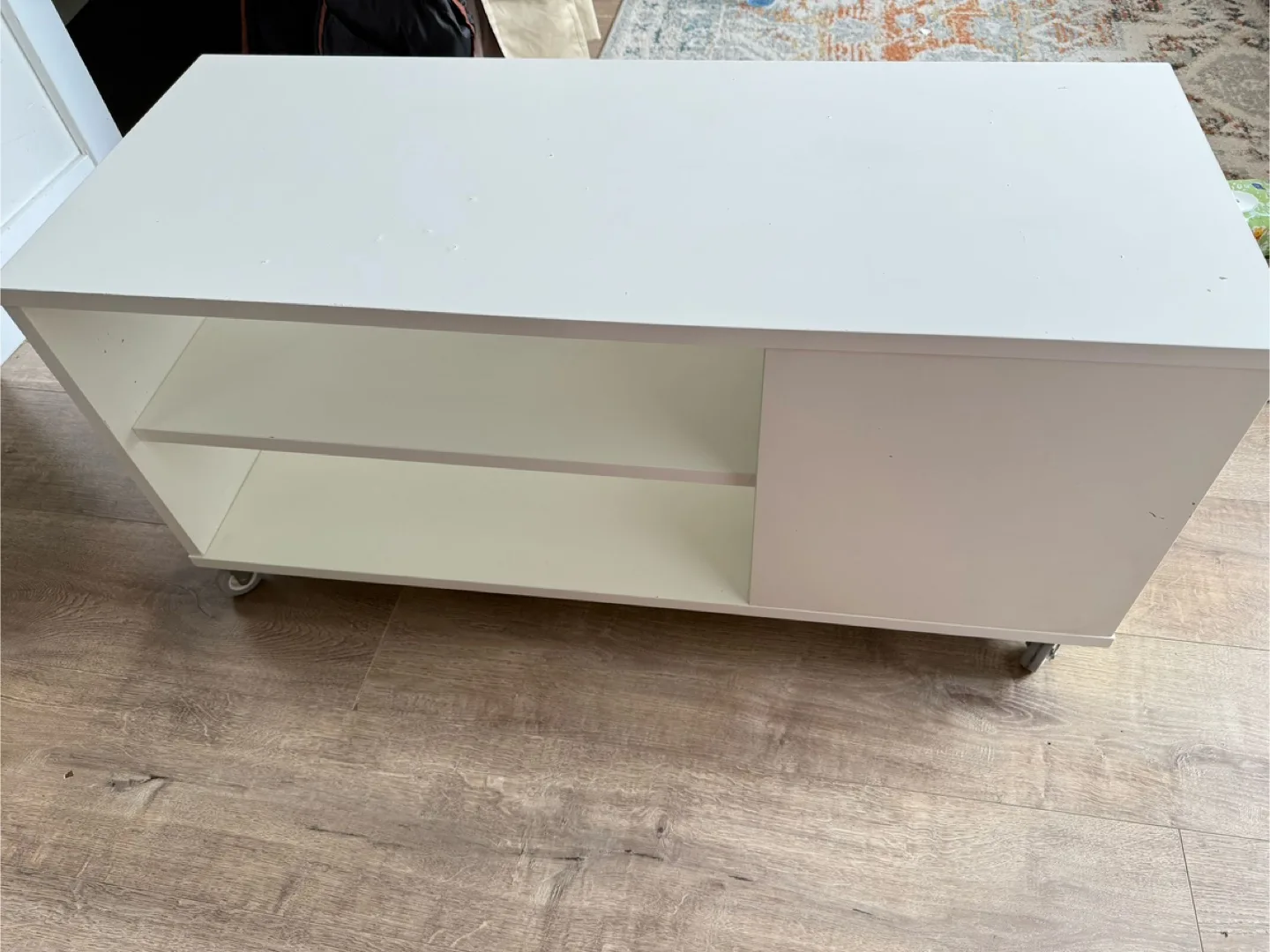 IKEA Vihals Coffee Table - White image indicator(3)