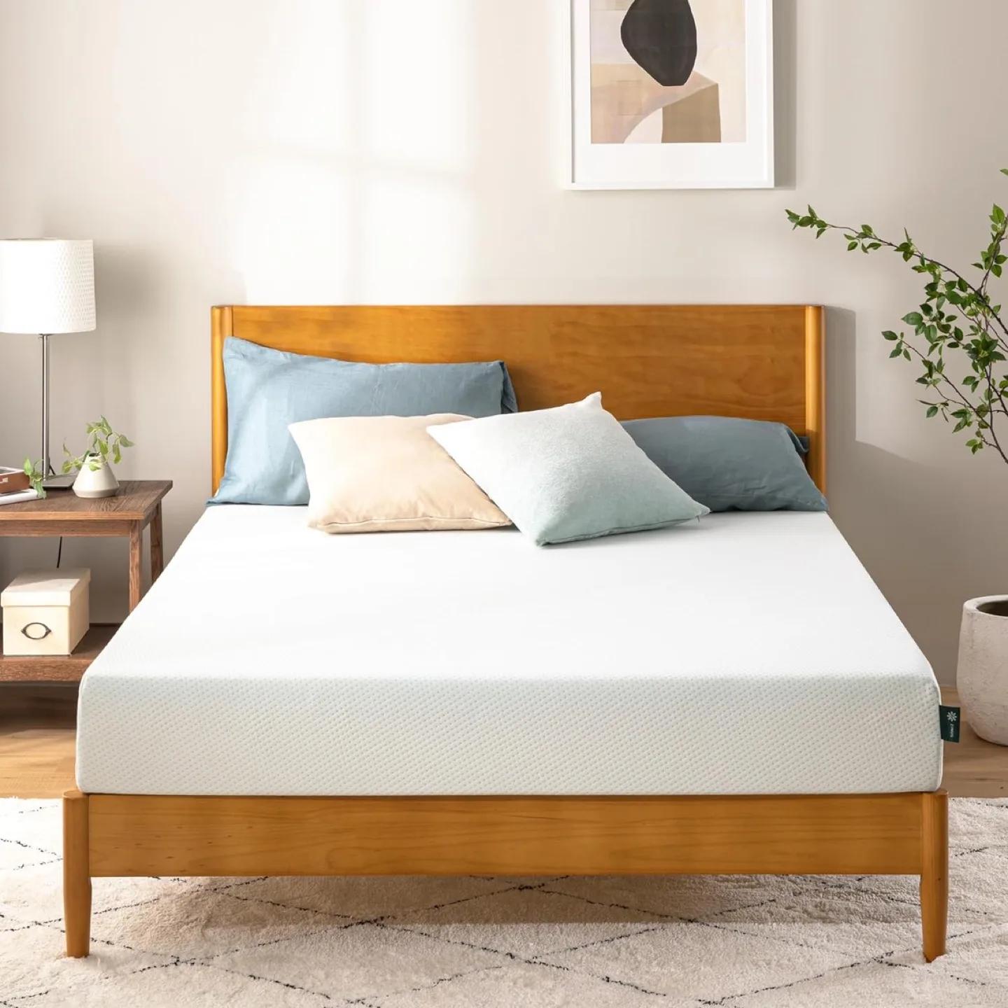 Brand New Zinus 8-Inch Queen Mattress – Medium Firm thumbnail