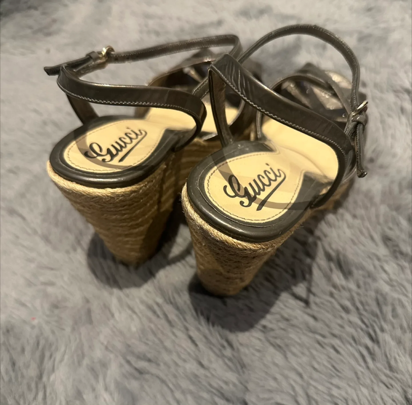 Gucci Wedge Sandals image indicator(2)
