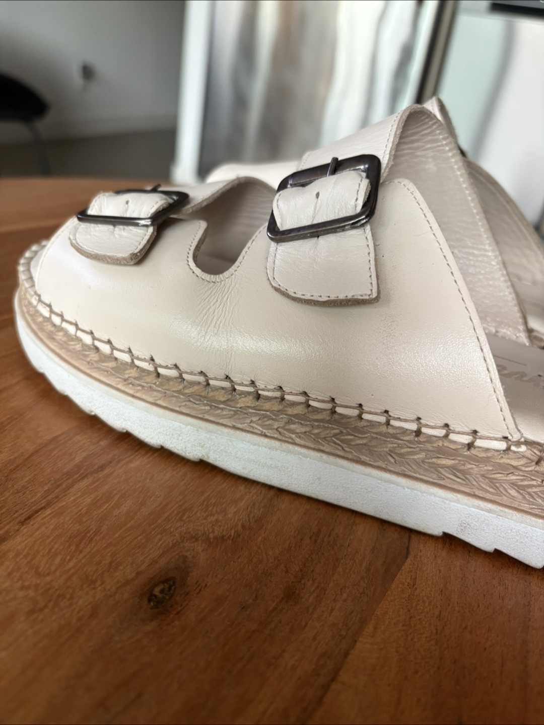 L'Intervalle Leather Sandals - photo 3