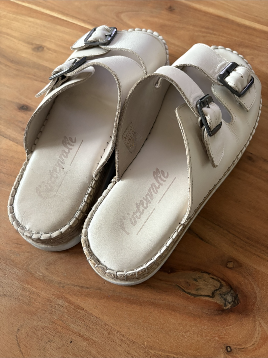L'Intervalle Leather Sandals - photo 2