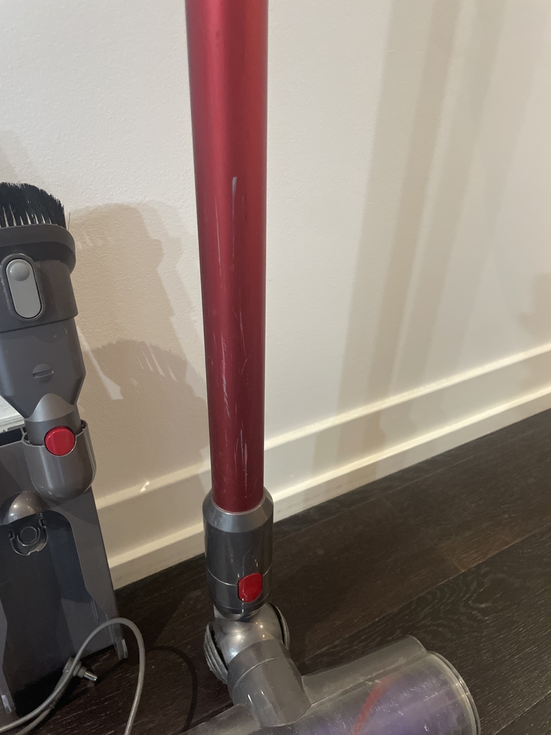 Dyson Cyclone V10 Cordless Vacuum - photo 3
