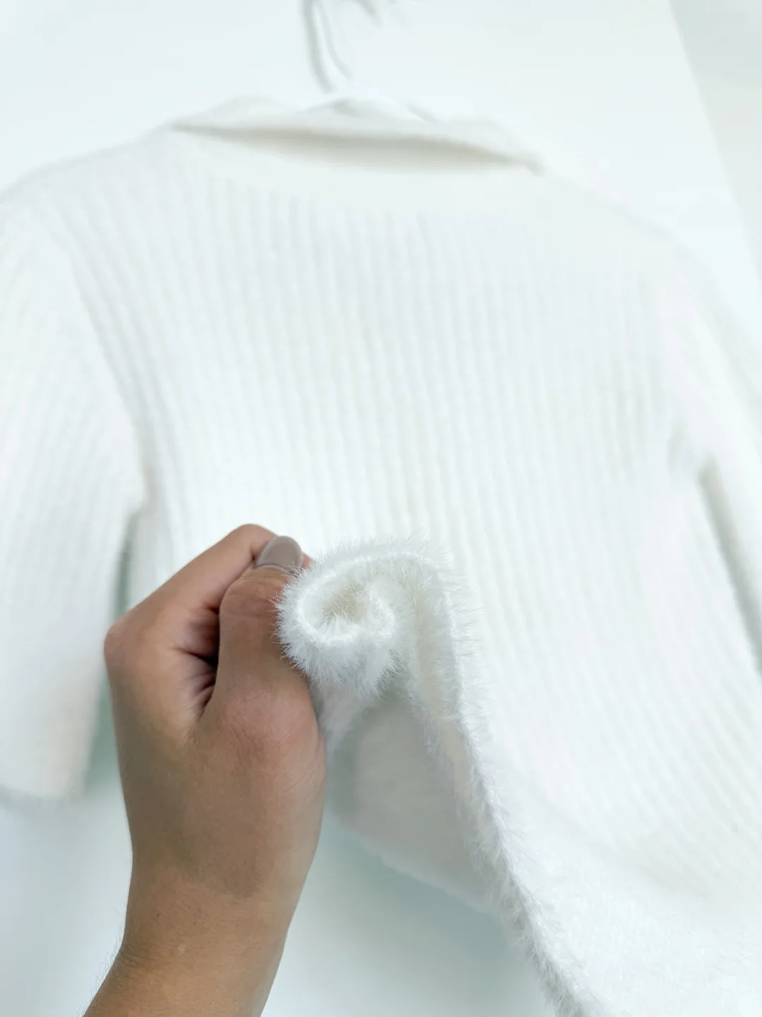 Bailey 44 White Knit Top !Brand New! image indicator(6)