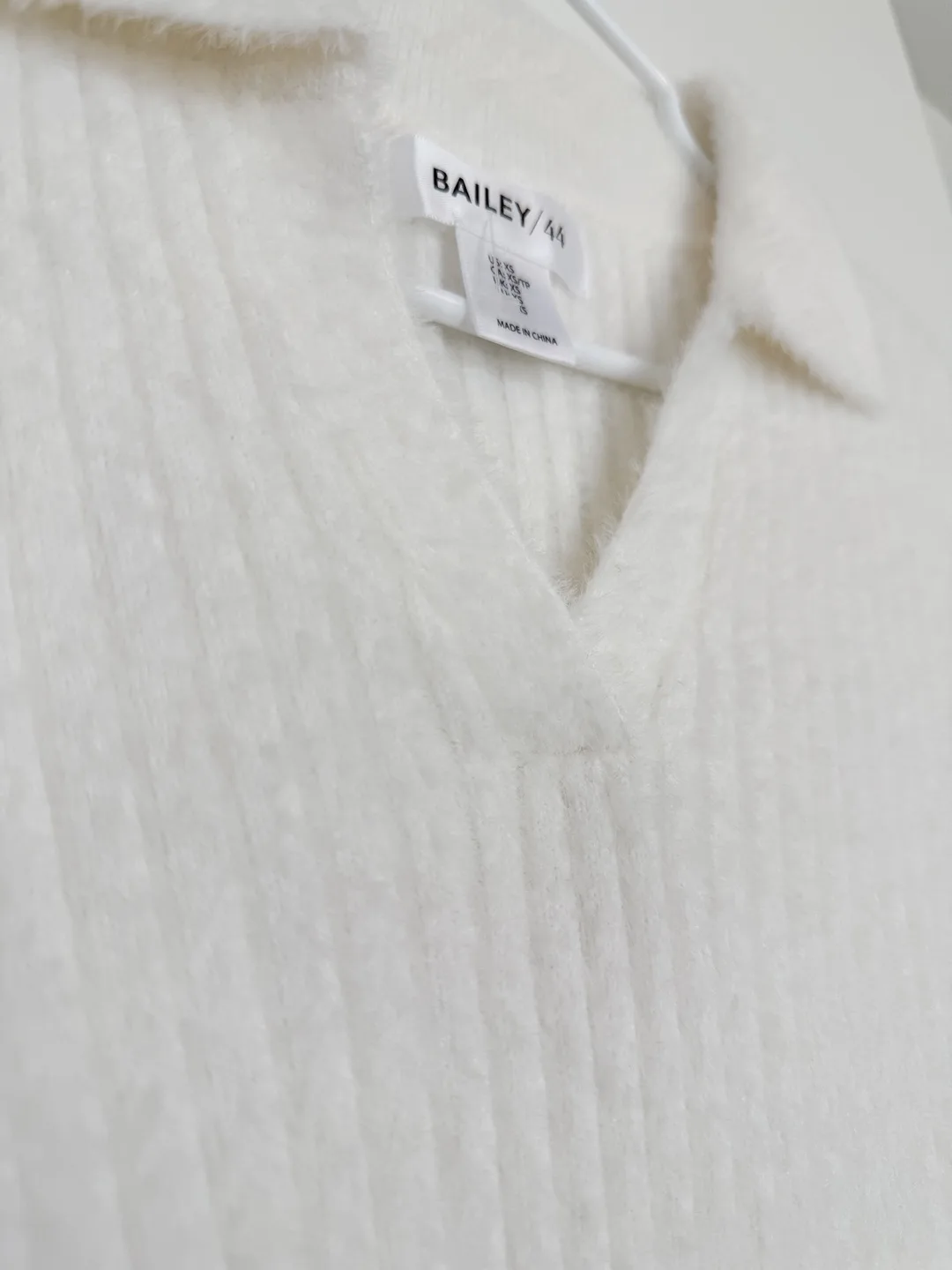 Bailey 44 White Knit Top !Brand New! image indicator(7)