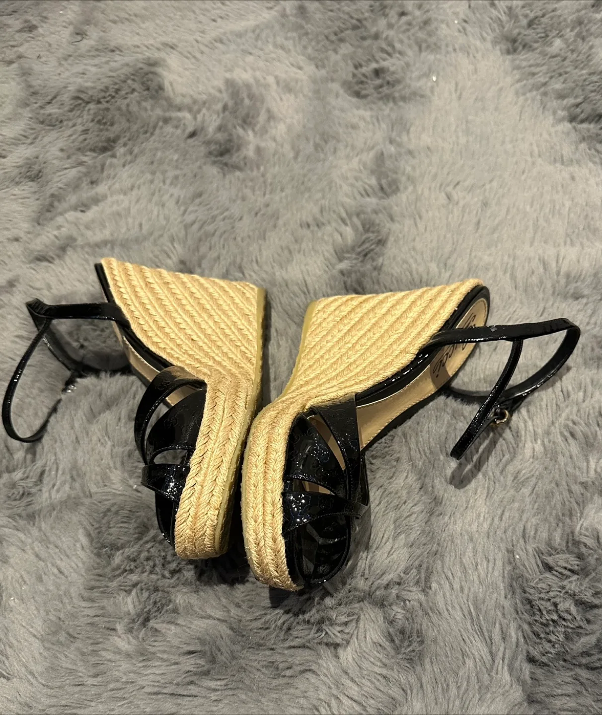 Gucci Black Patent Leather Wedge Sandals image indicator(2)