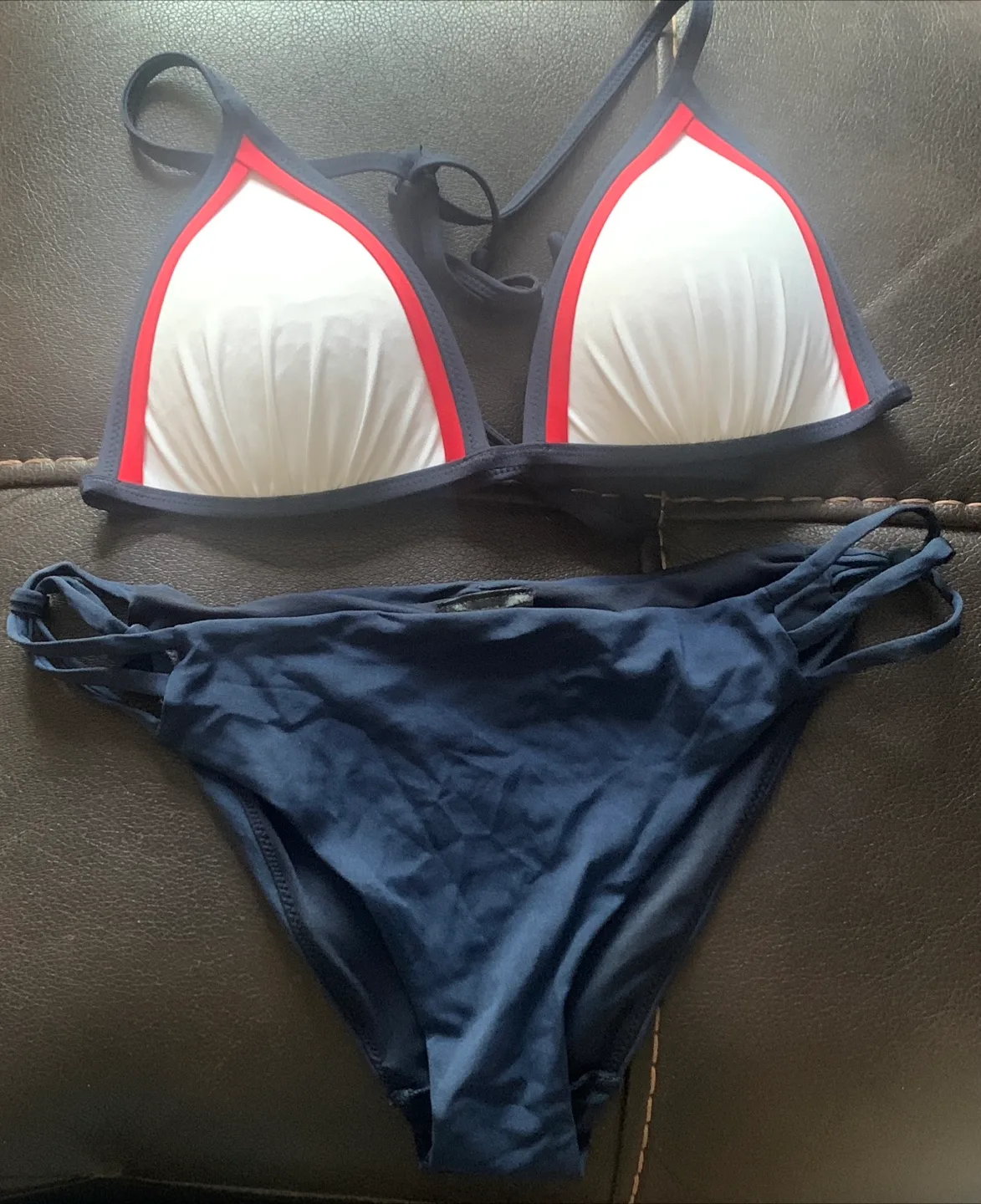 Bikini Sets - Size Medium image indicator(4)