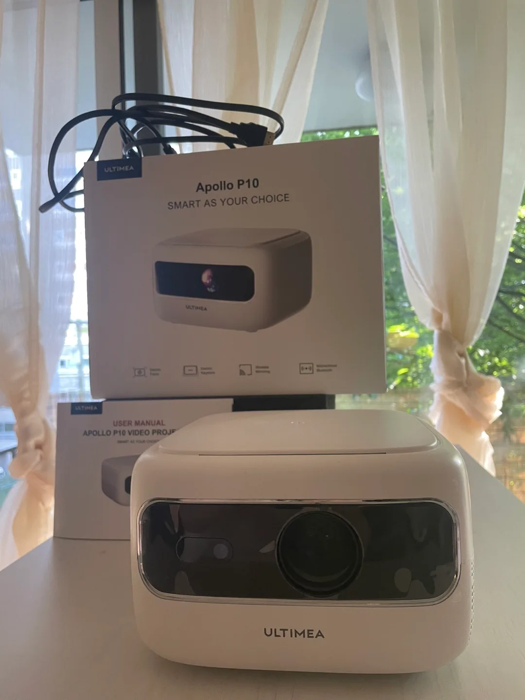ULTIMEA 5G WiFi Portable Projector, Outdoor Movie Projector thumbnail