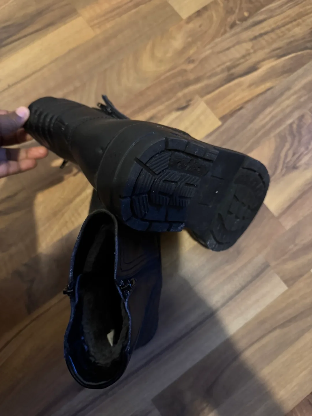 Black Leather Ankle Boots image indicator(3)