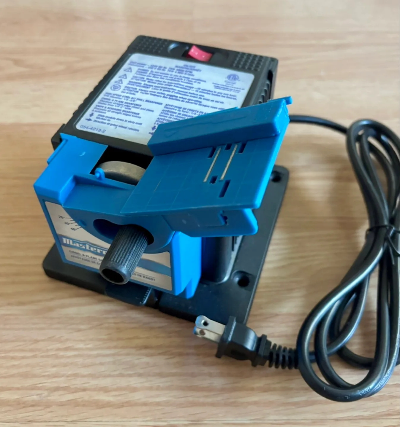 Mastercraft Multi-Purpose Electric Sharpener image indicator(3)