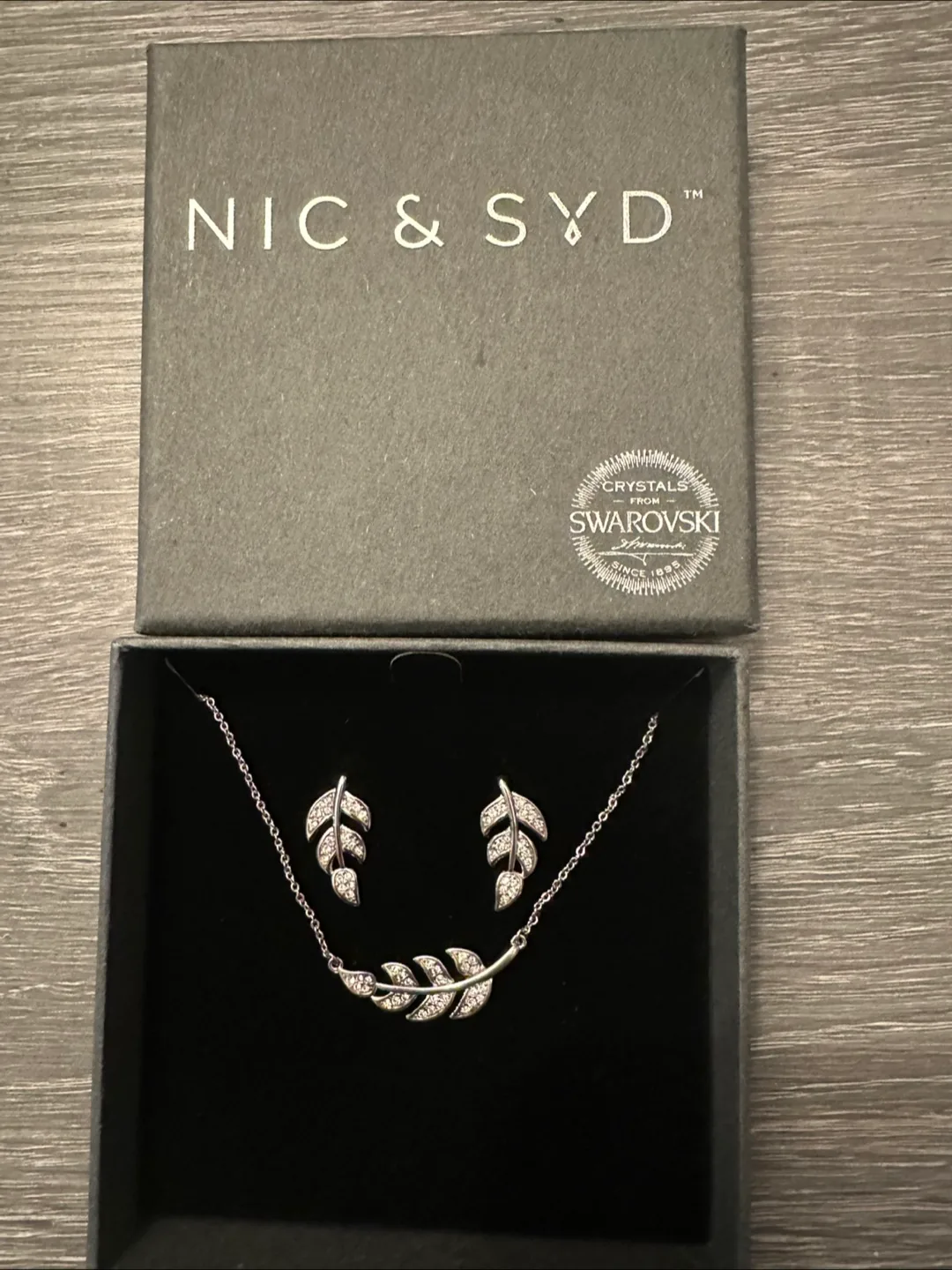 Nic & Syd Swarovski Crystal Necklace and Earring Set thumbnail