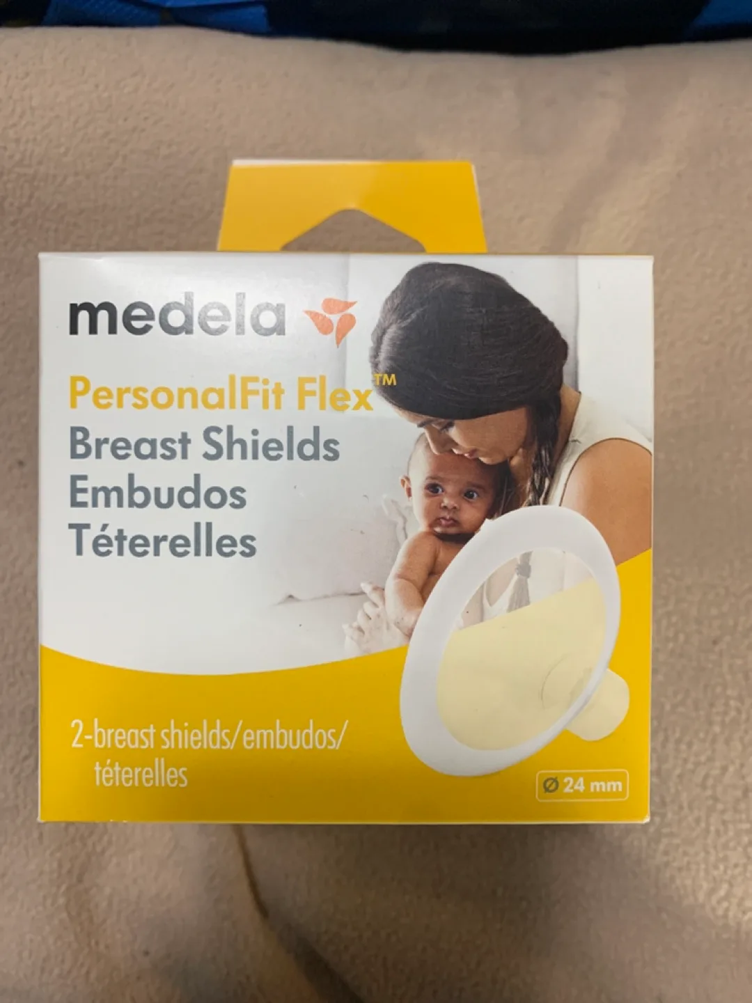 Medela PersonalFit Flex Breast Shields 24 mm thumbnail