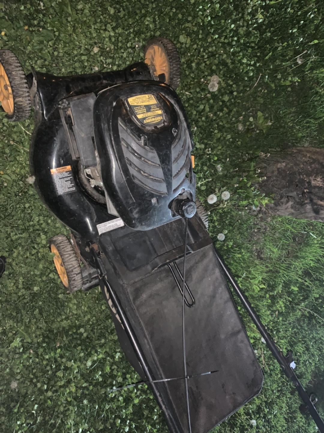 Yardworks 21" Gas Powered Push Mower