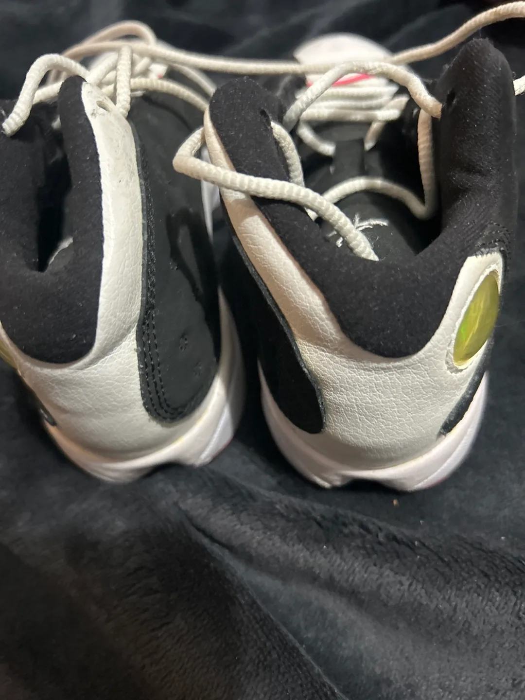 Air Jordan 13 Retro Girls' Shoes image indicator(3)