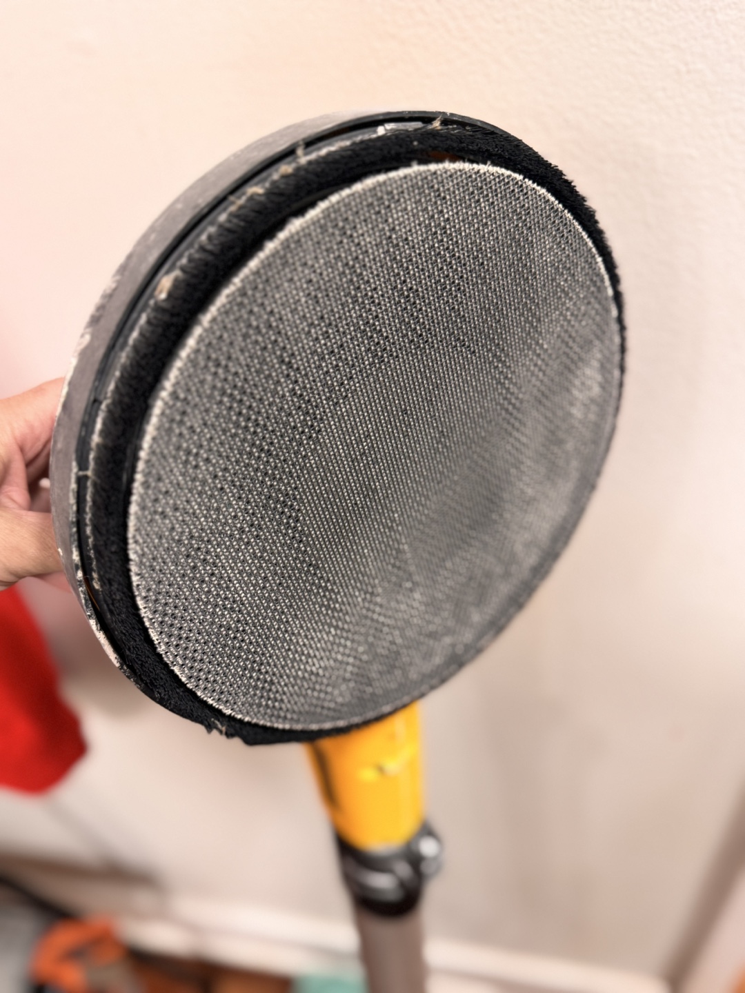 Dewalt XR Brushless 5" Drywall Sander - photo 3