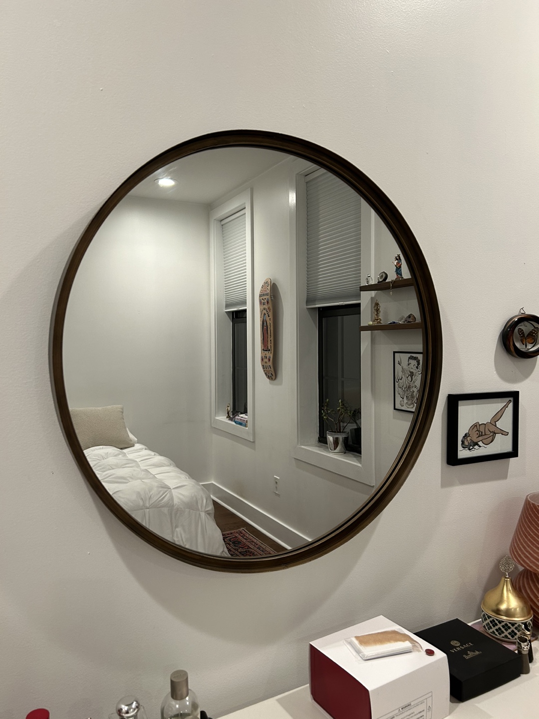Round Wall Mirror with Dark Brown Bronze Frame