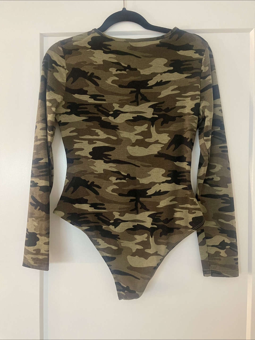 Camo chest cut-out bodysuit - photo 3