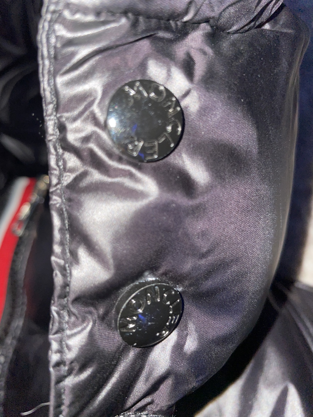 Moncler Black Puffer Jacket - photo 5
