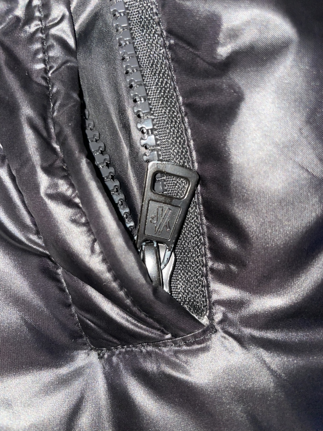 Moncler Black Puffer Jacket - photo 3