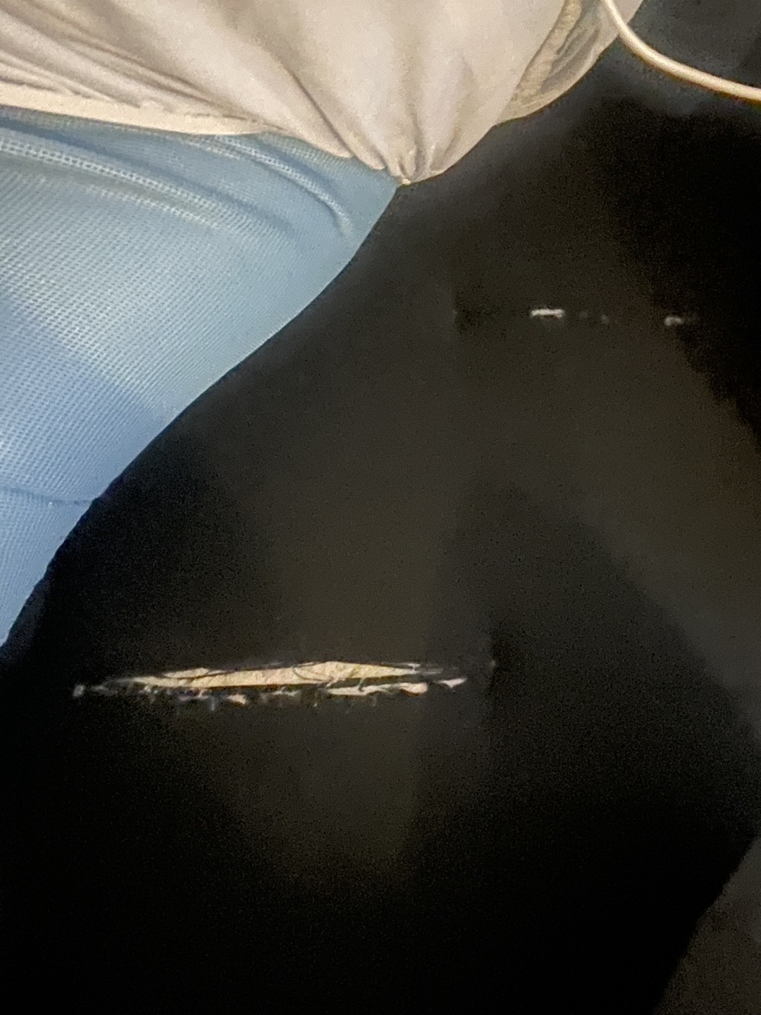 Black L-pull out couch- small damage! - photo 3