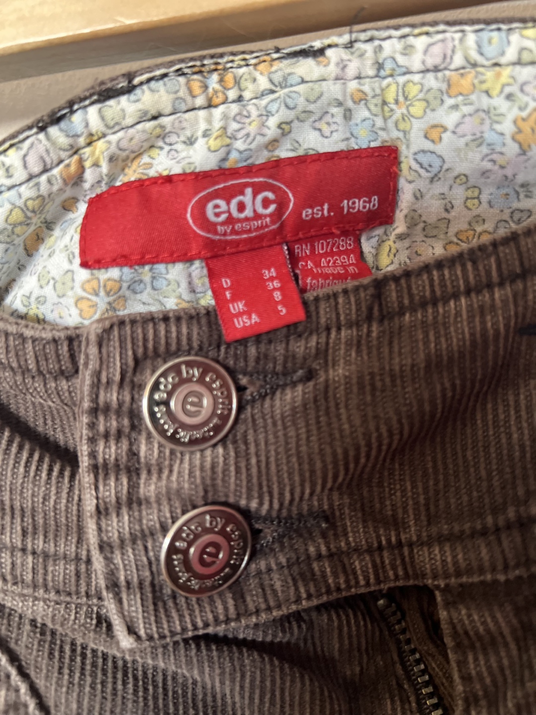 #freecycle Esprit Brown Corduroy Cropped Cargo Pants Size 6 - photo 4