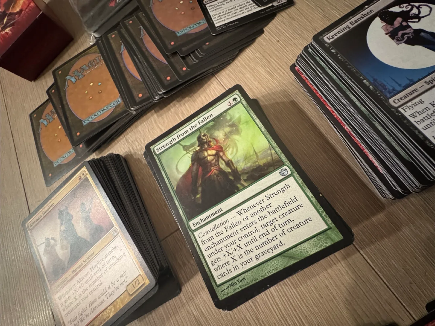 Lot of 500+ Magic the Gathering Trading Cards image indicator(5)