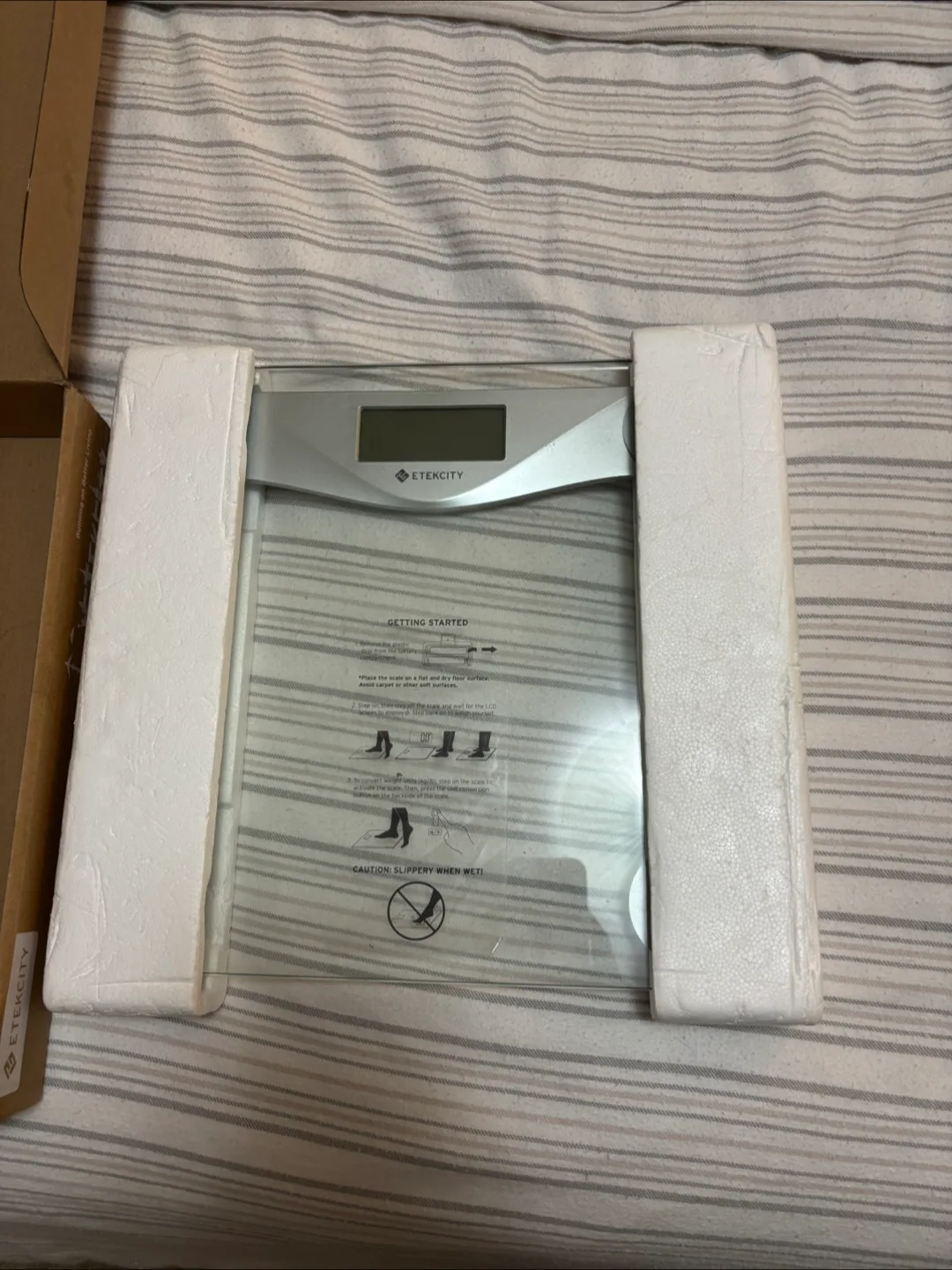 Etekcity Digital Bathroom Scale - New in Box thumbnail