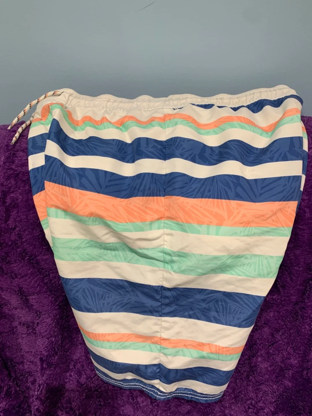 OshKosh B'gosh Boys' Size 14 Swim Trunks thumbnail