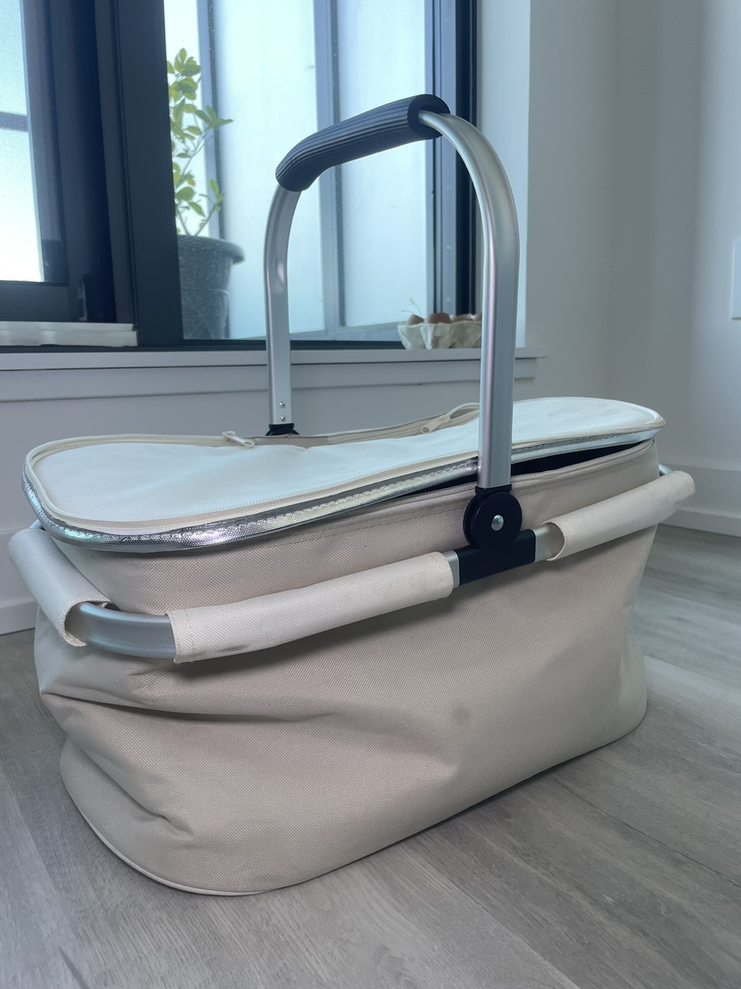 Beige Picnic Basket Cooler - photo 2