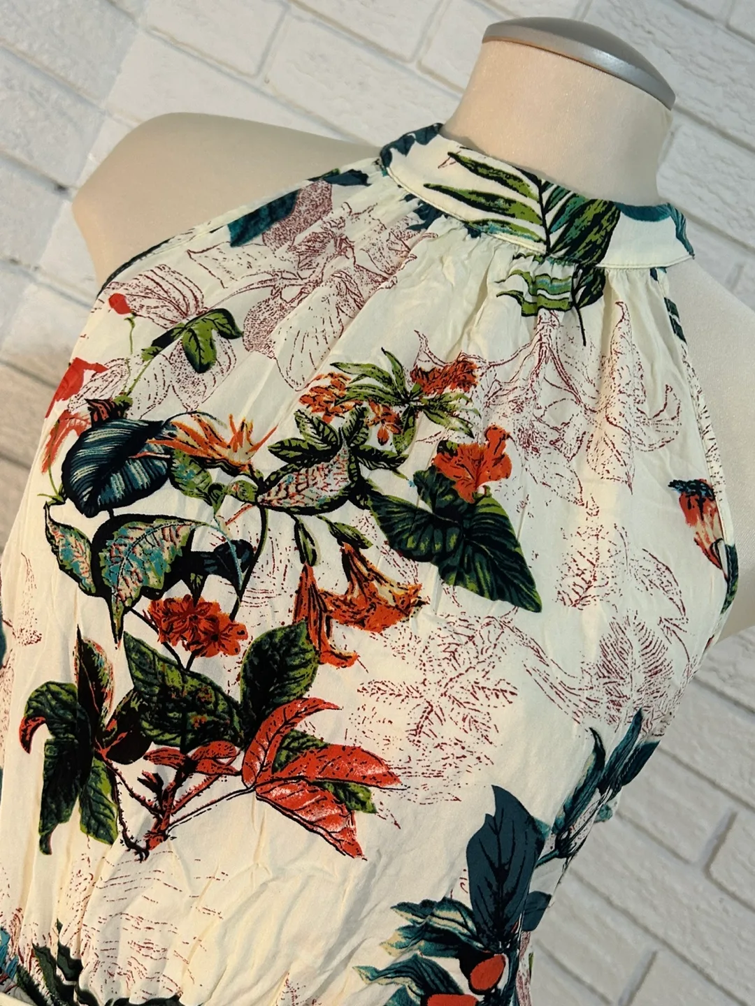 Floral Halter Neck Mini Dress image indicator(4)