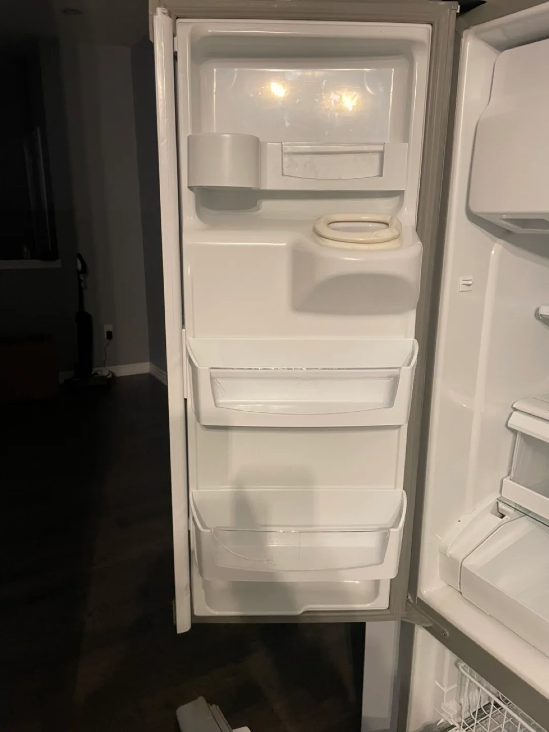 Whirlpool French Door Refrigerator - Stainless Steel image indicator(3)