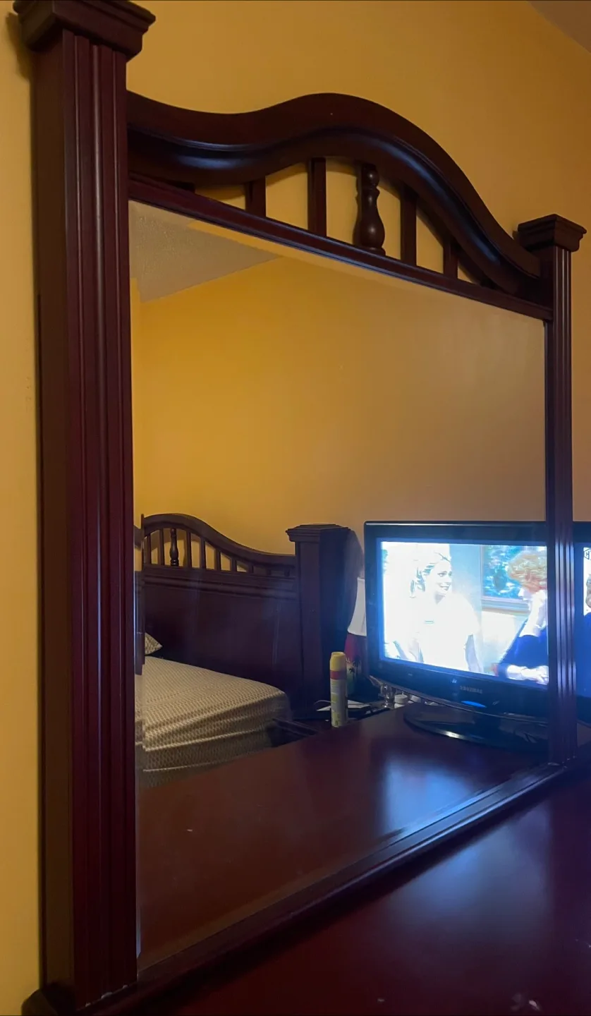 Wood dresser with mirror image indicator(2)