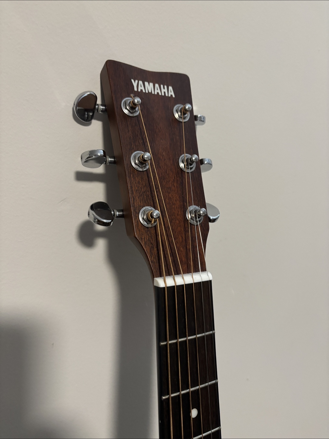 Yamaha Acoustic Guitar - photo 3