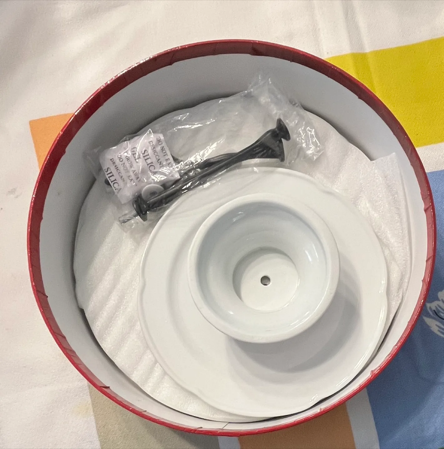 Luxe by Wildly Delicious 2-Tier Cupcake Stand image indicator(3)