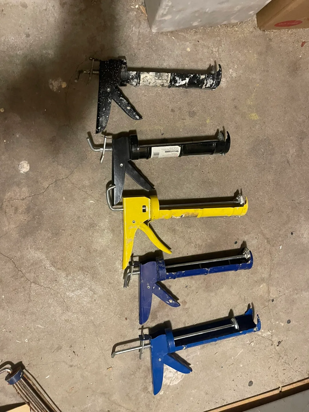 Lot of 5 Caulking Guns thumbnail