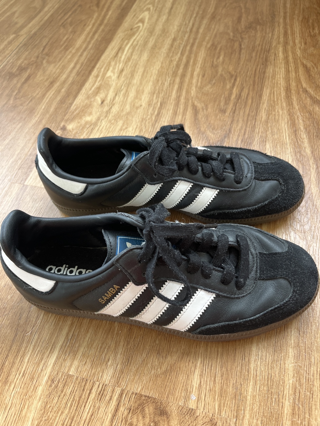 Adidas Samba Classic Sneakers, women’s size 8.5 - photo 3